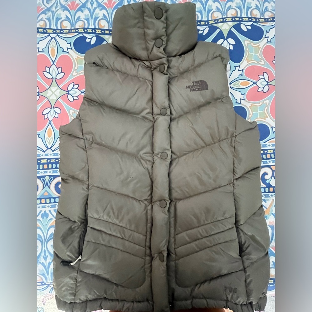 The North Face • VTG Down Vest • M